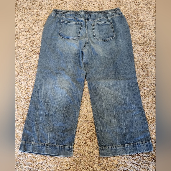 Lane Bryant Wide Leg Pull-On Jeans - Picture 3 of 3